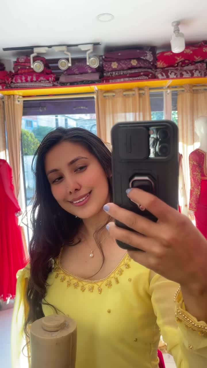 @Sharon&rsquo;sboutique