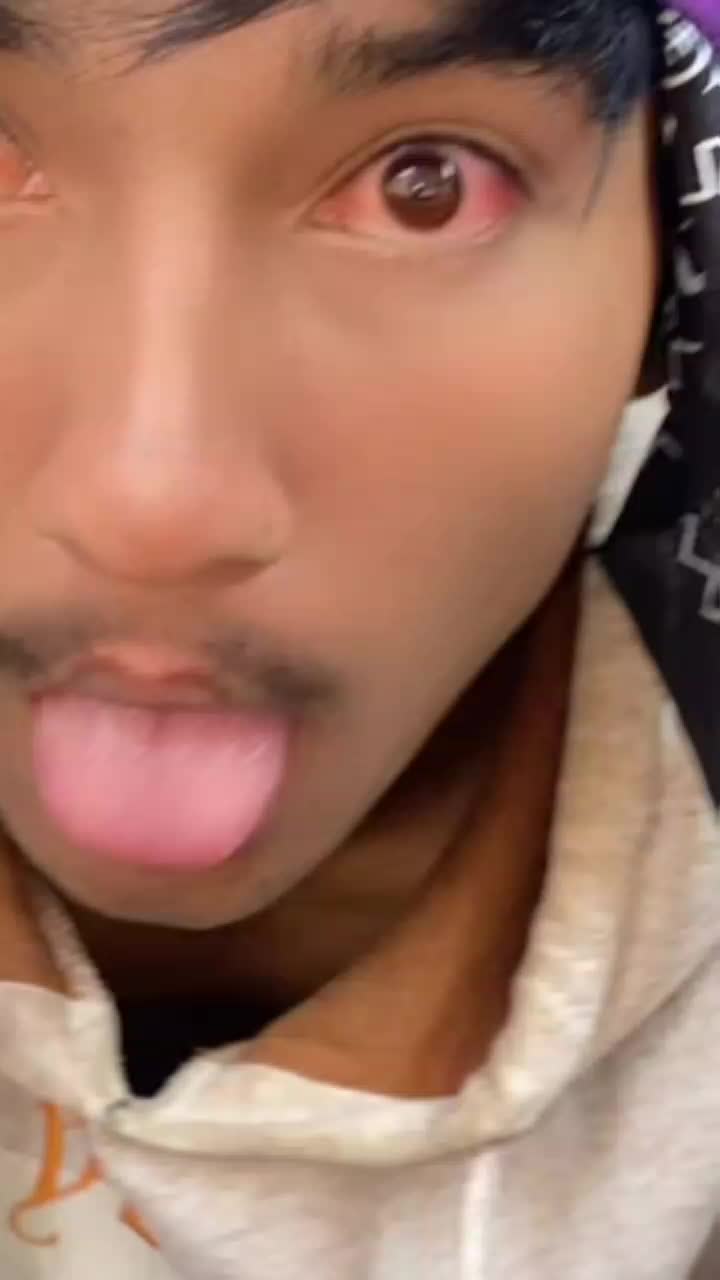 @🗣️(V-L&eacute;&ntilde;)🕸️
