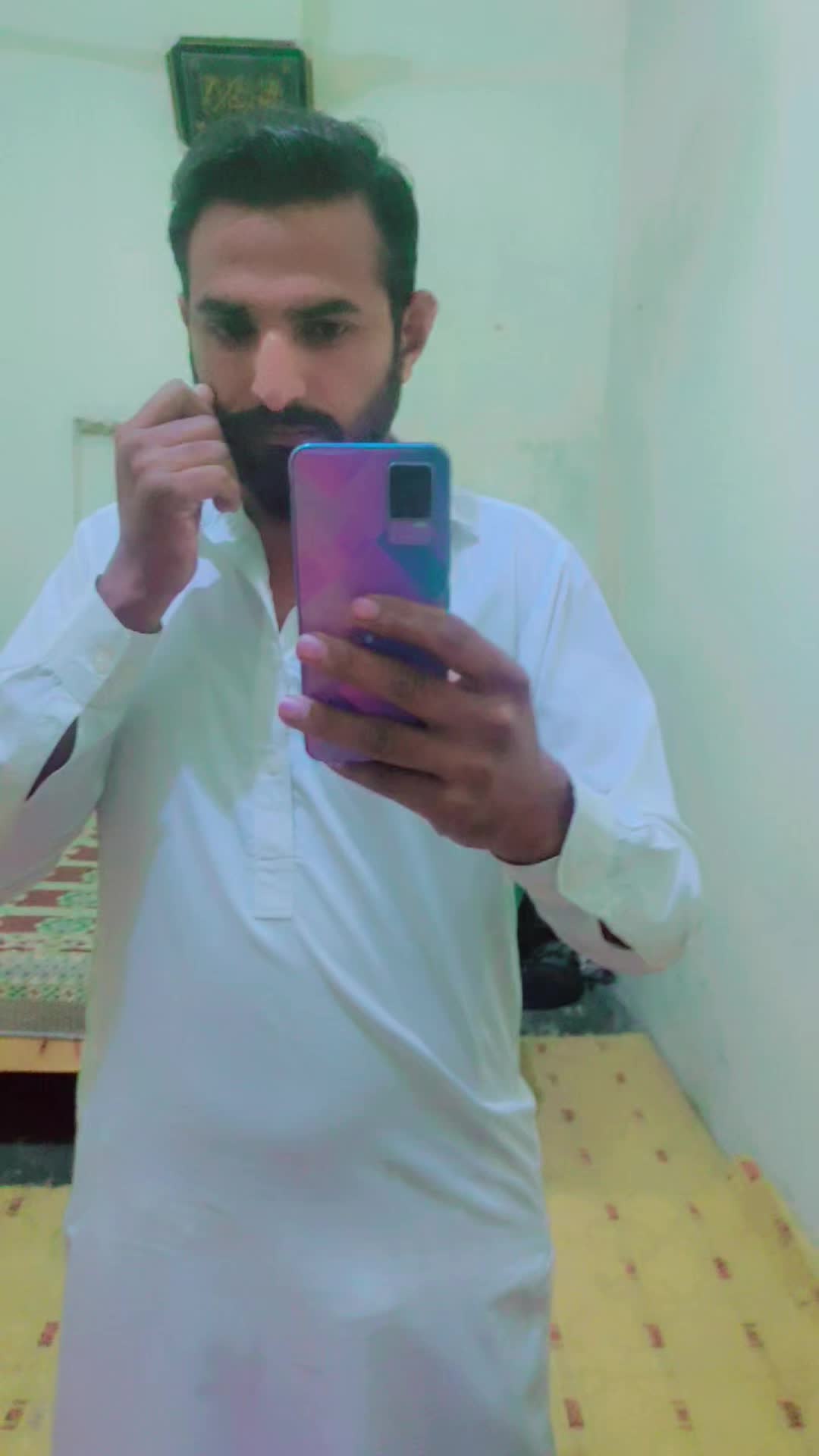 @مدثر حسین