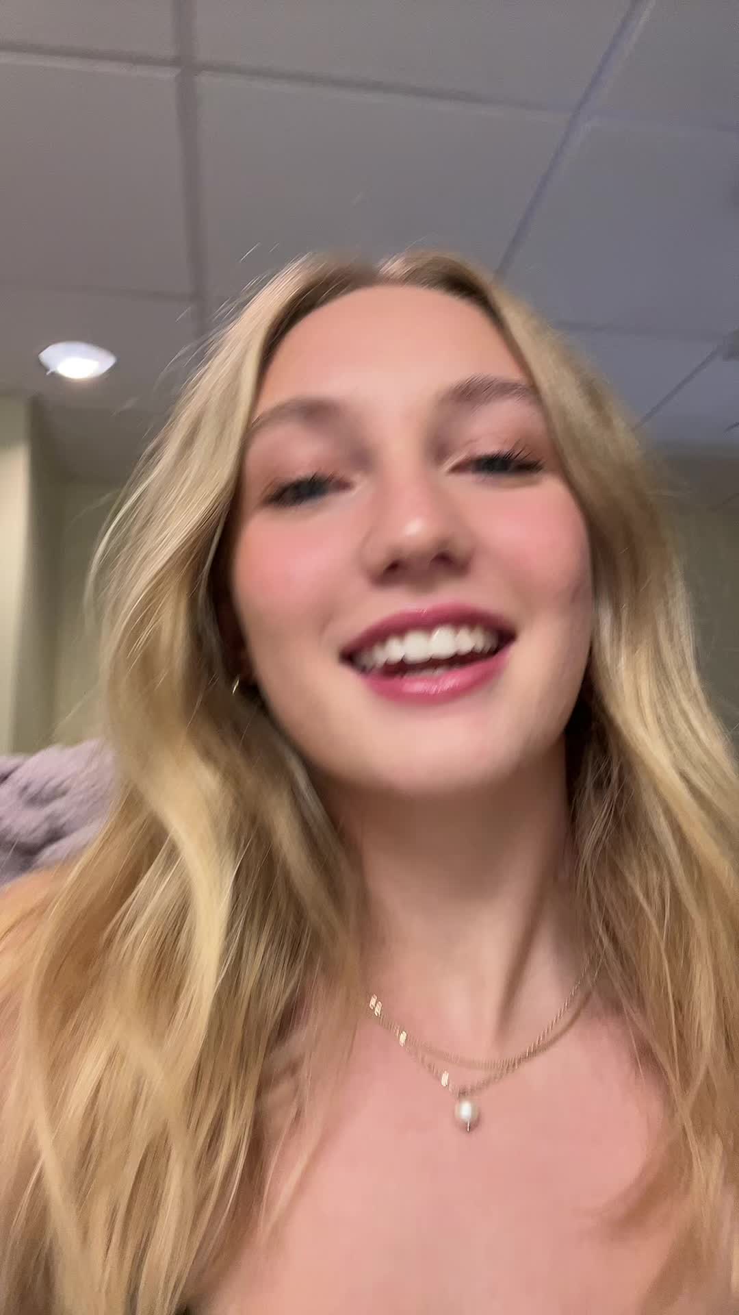 @rhy