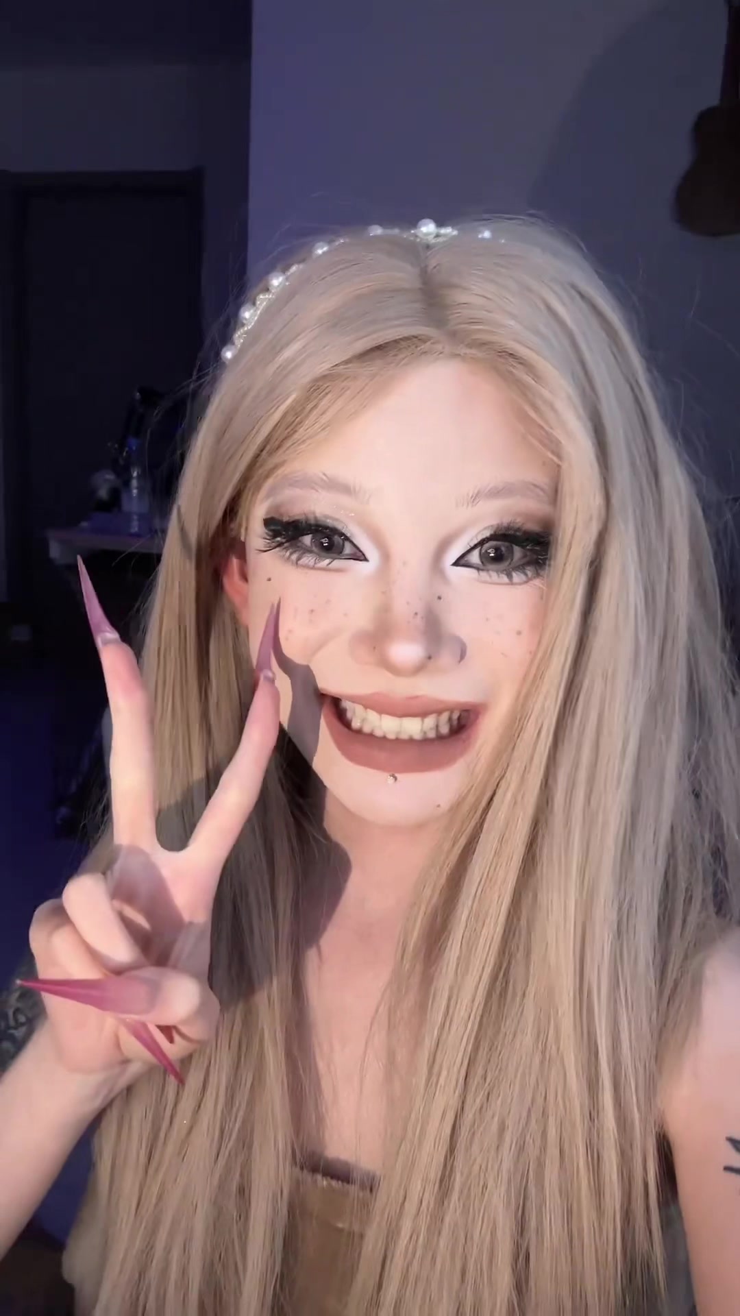 @Ahhui