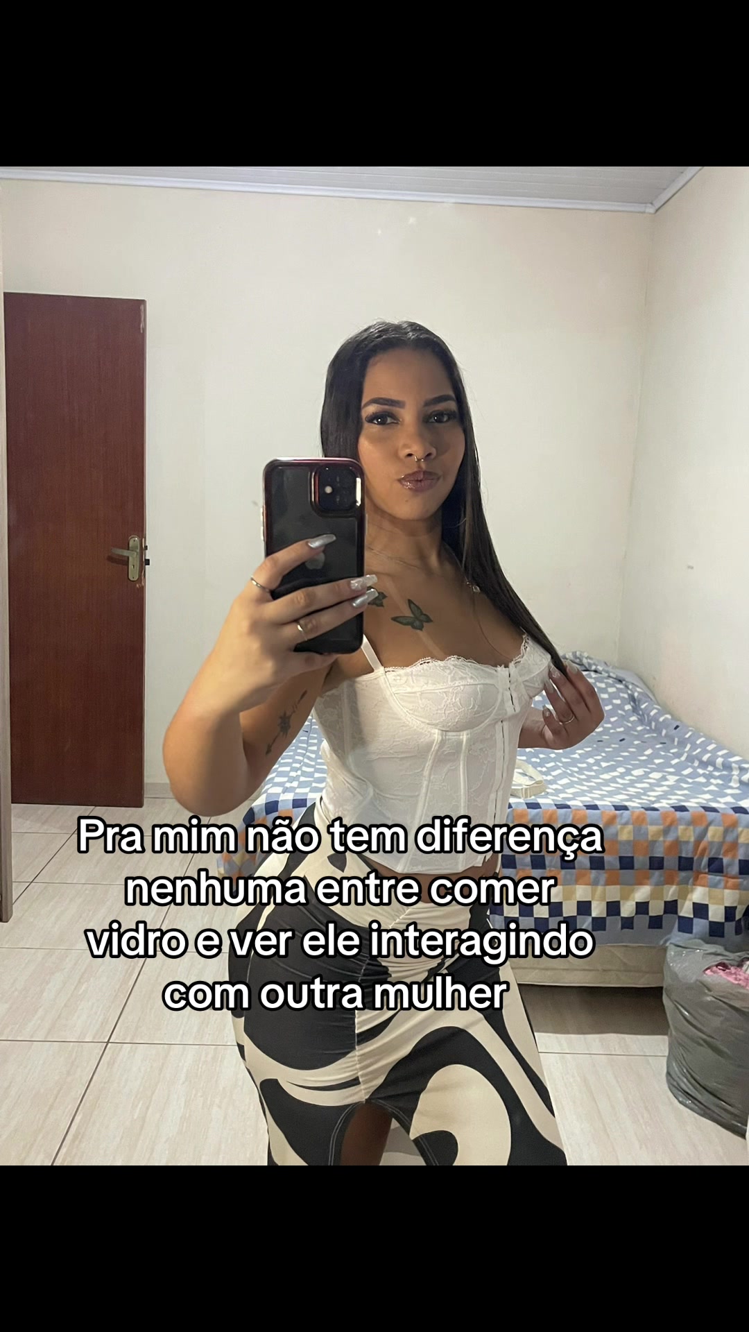 @Lara De Oliveira
