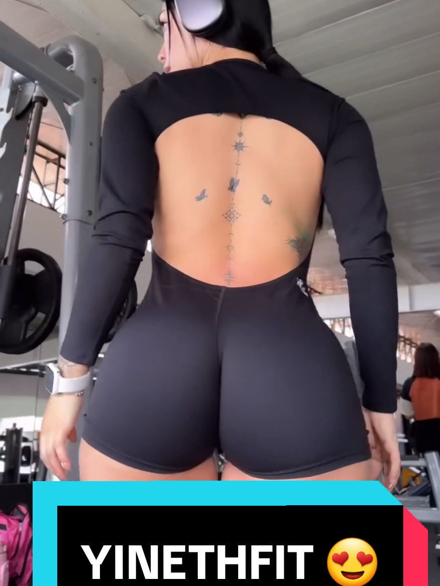 @Antonella Colombiana