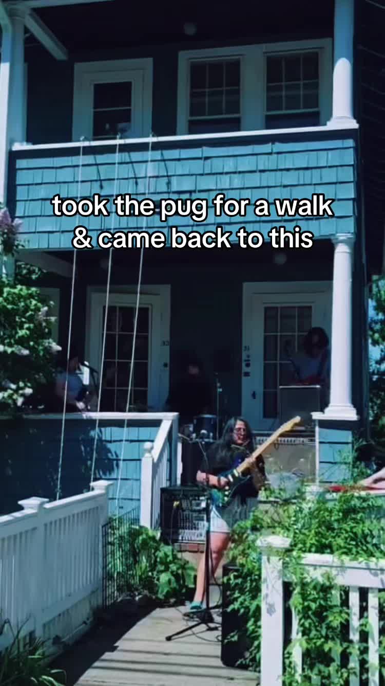 @tiffyallcaps