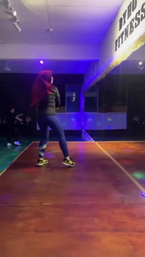 @Fiqah Zone