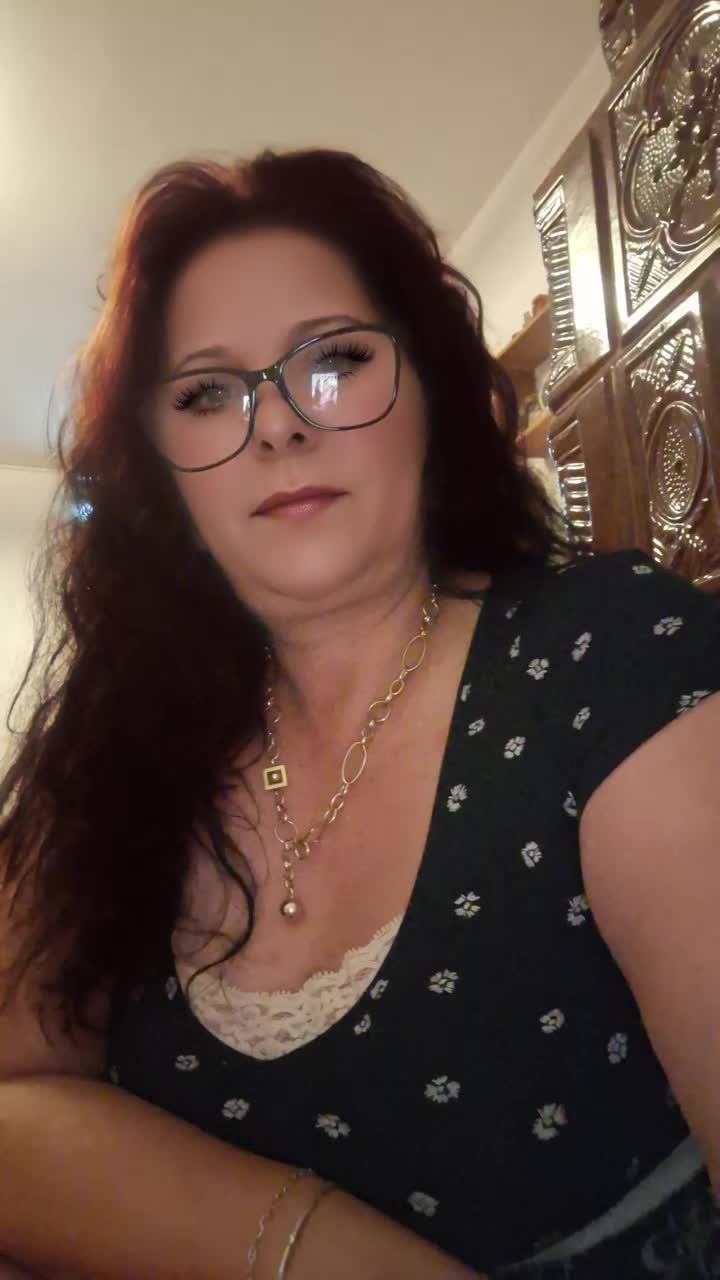 @Cosmyna Bacescu