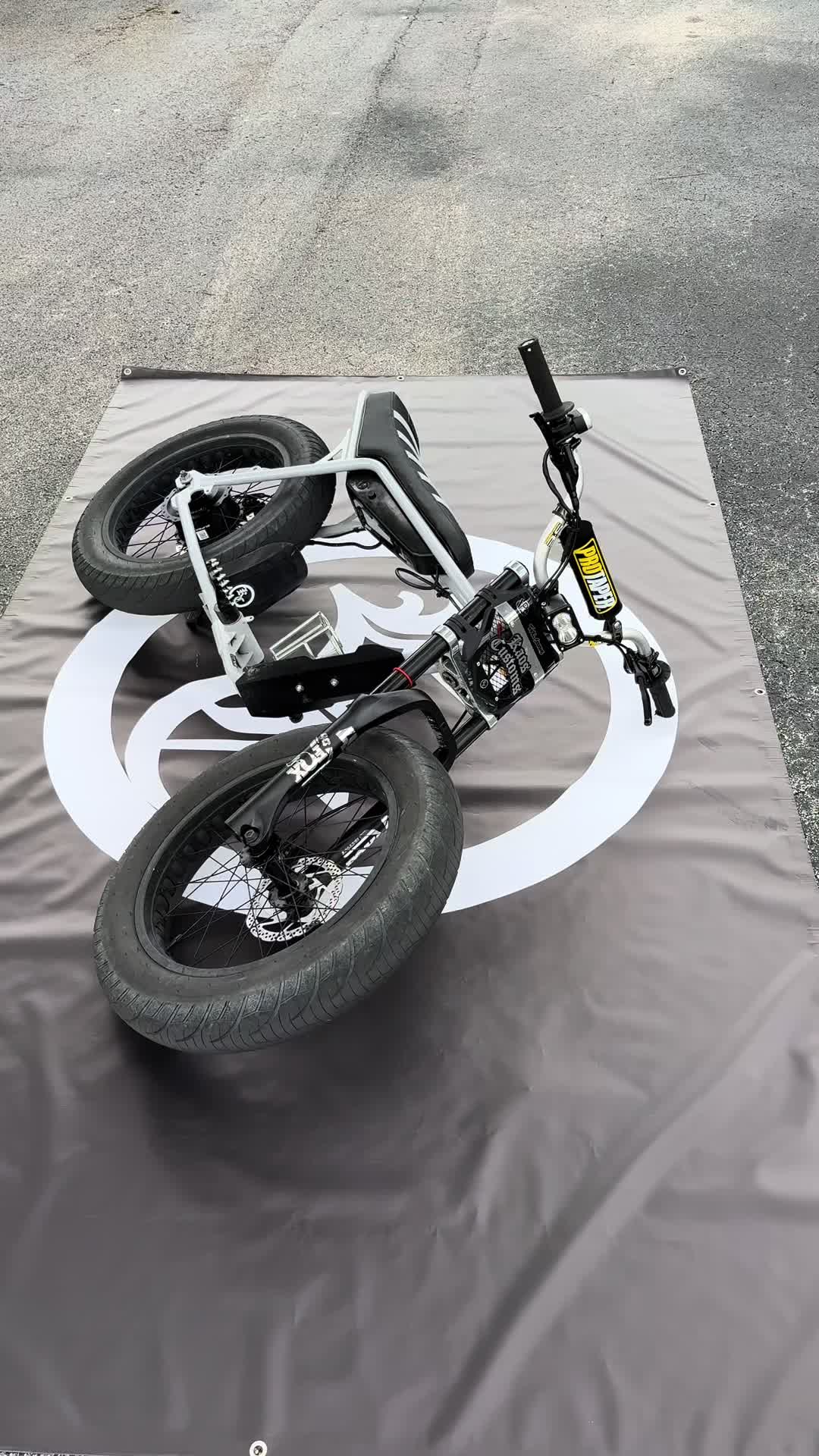 @Kaos Customs