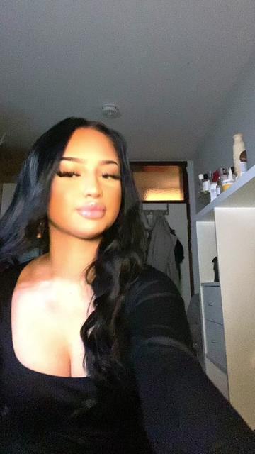 @𝒮𝒶𝓇𝒶𝒽.