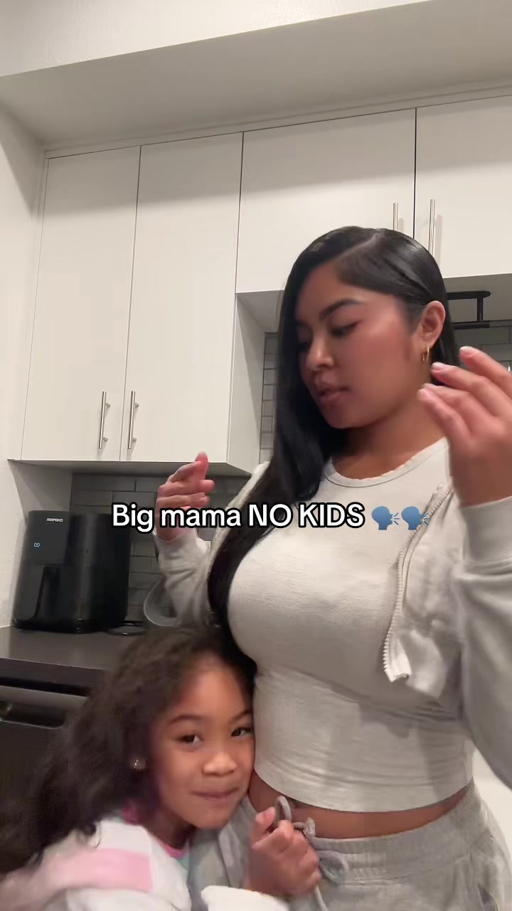 @thediimepiece