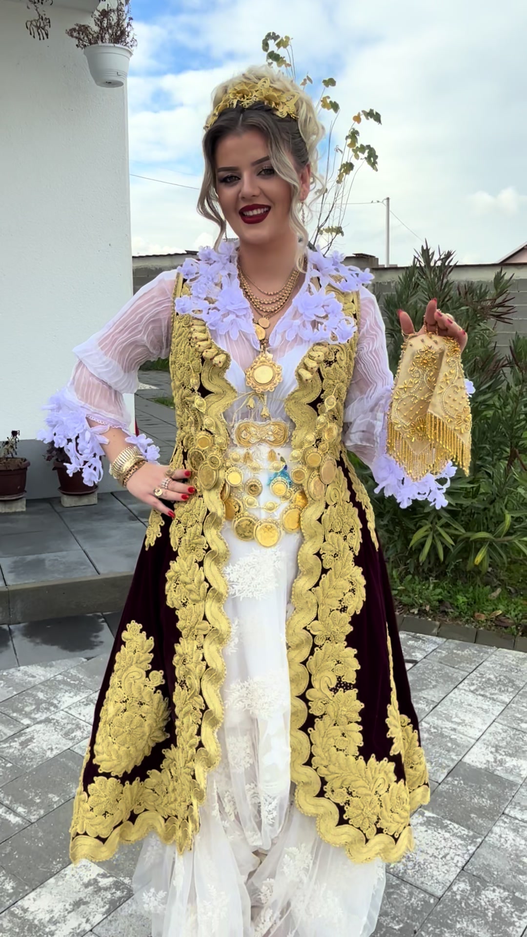 @tinaduraku