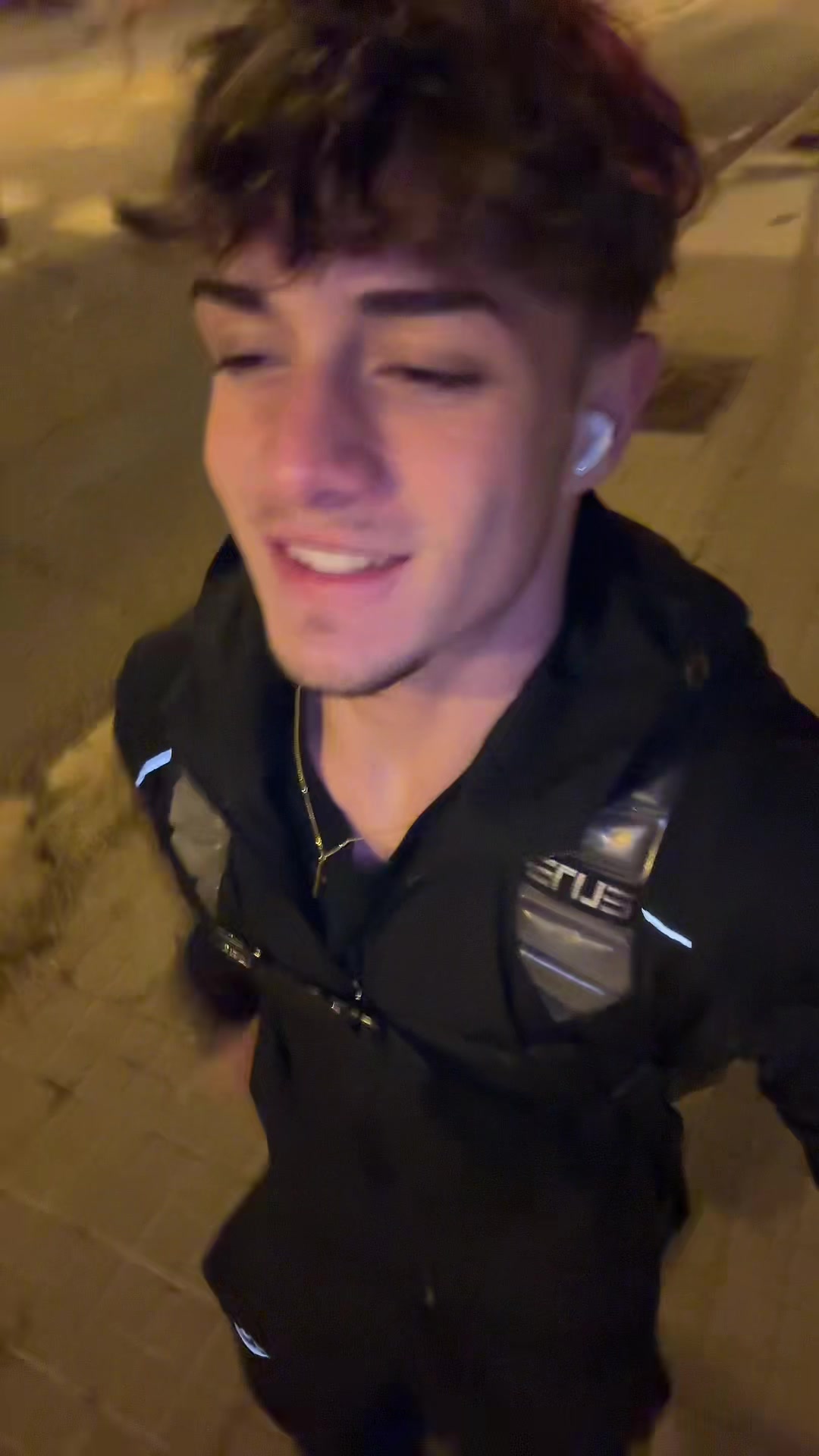 @alexguillamet