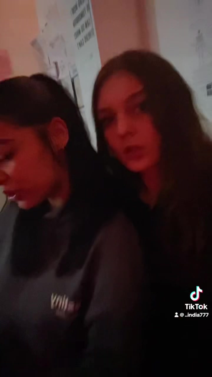 @AT