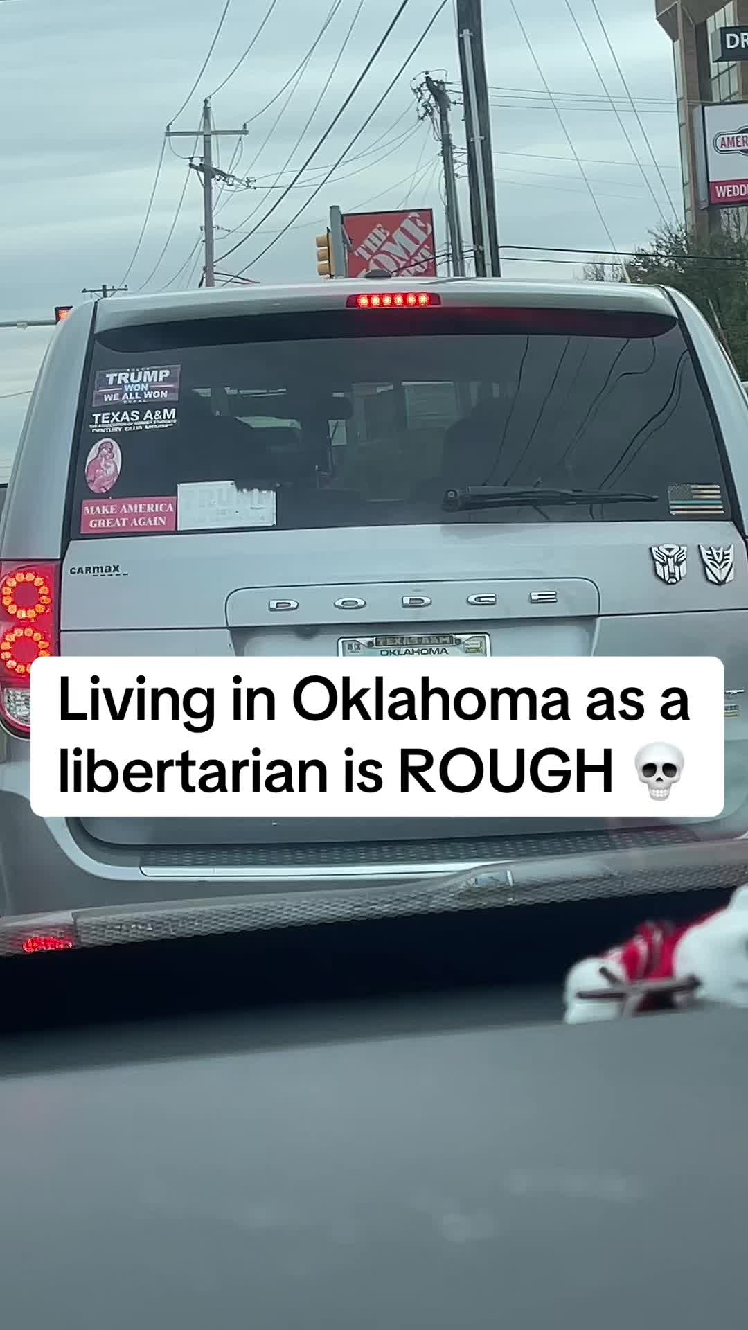 @the_crashout_queen