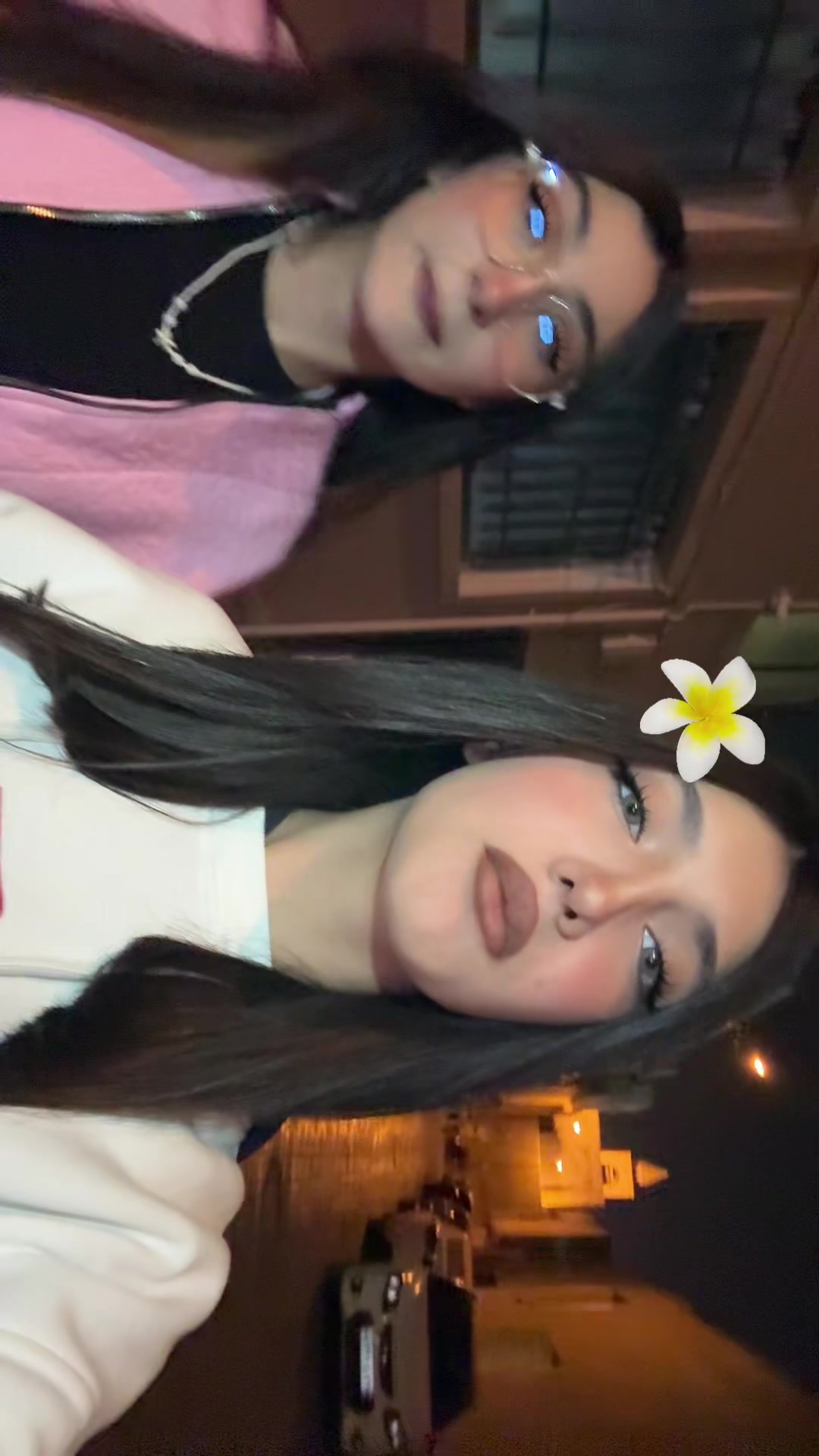 @tania
