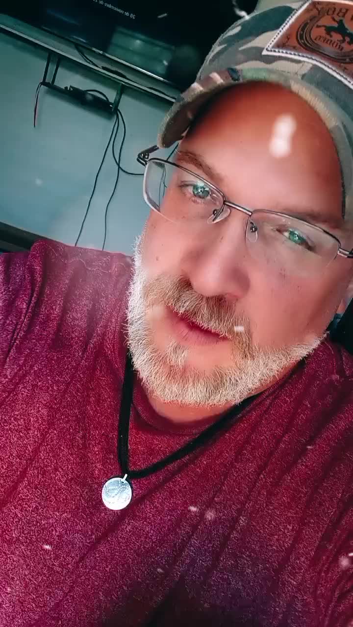 @Eric Plasencia🇵🇷🇨🇴