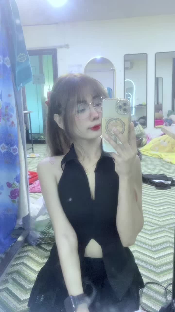 @Nan Ya Min Htet🥰洗眼🥰