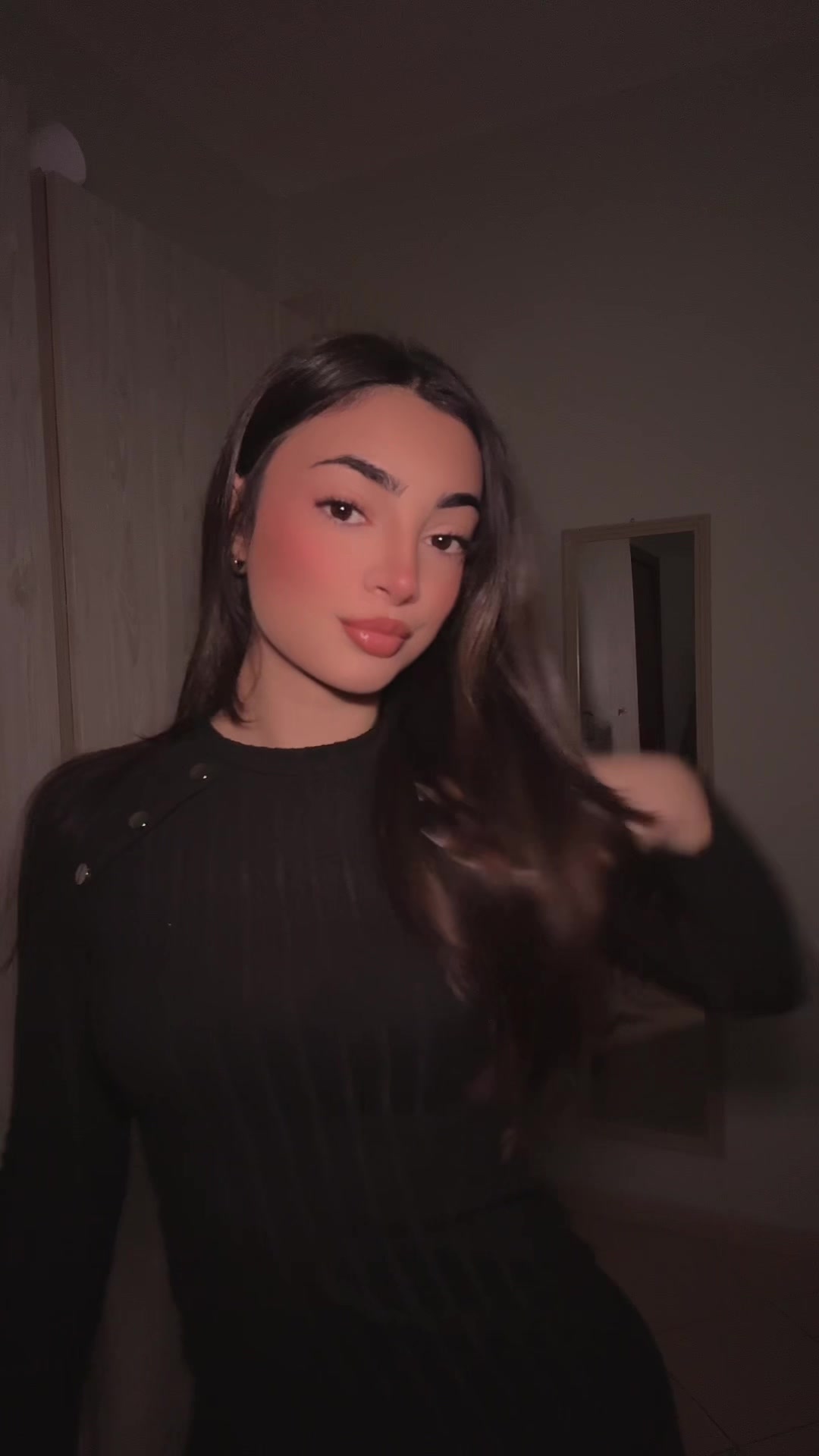 @uesla🤎