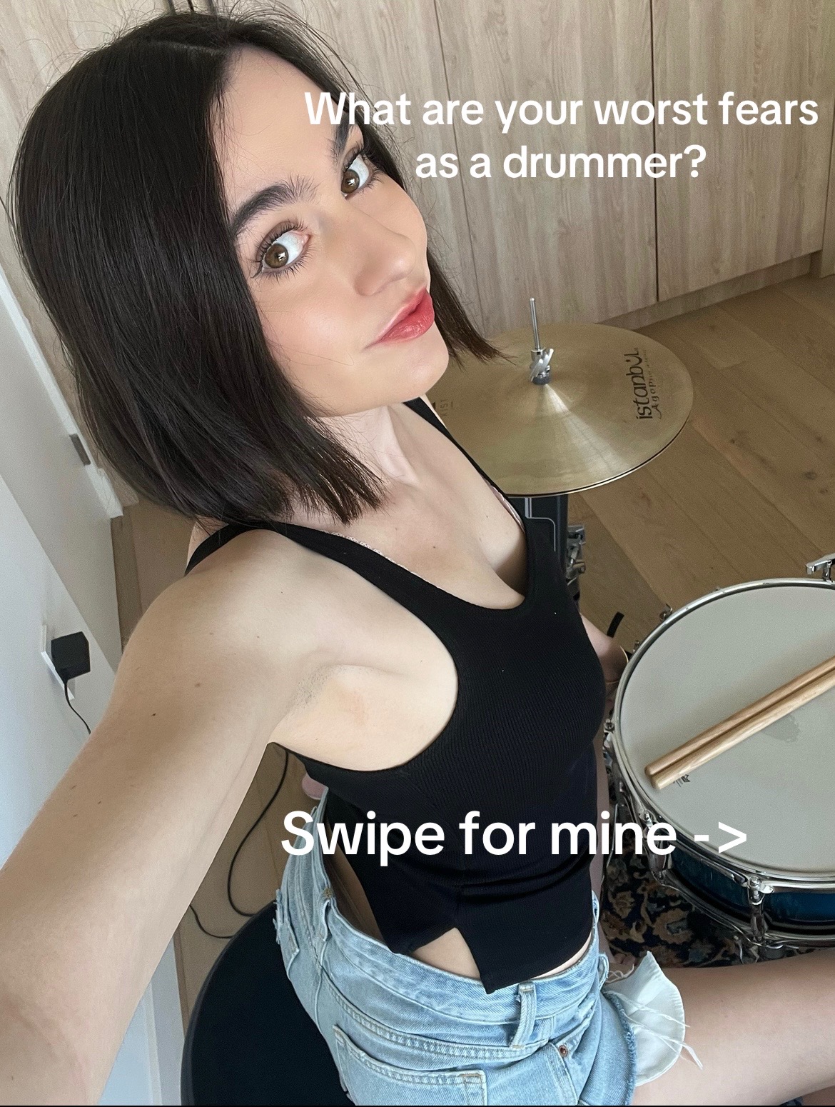 @Laura June🥁