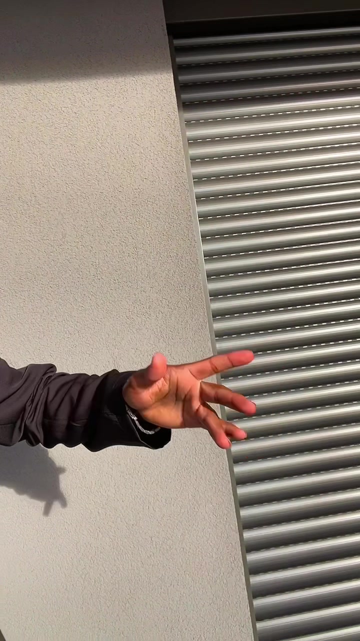 @DS