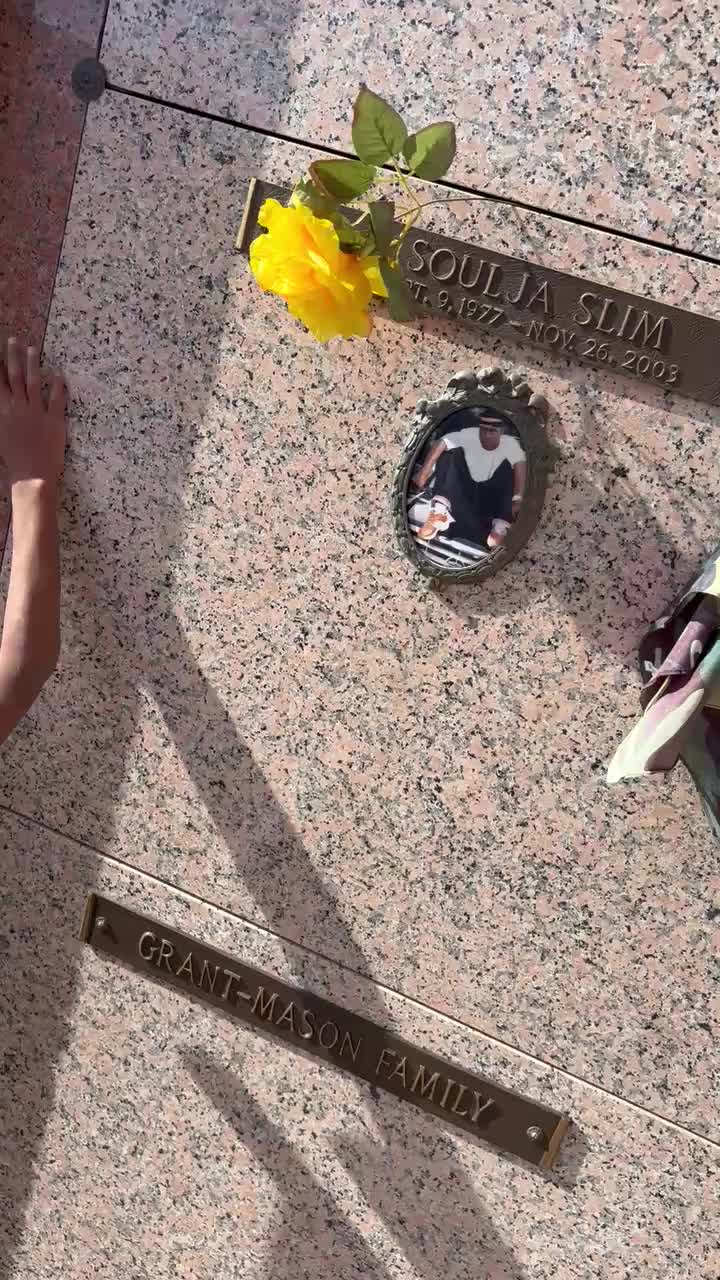 @camouflagesoulja_