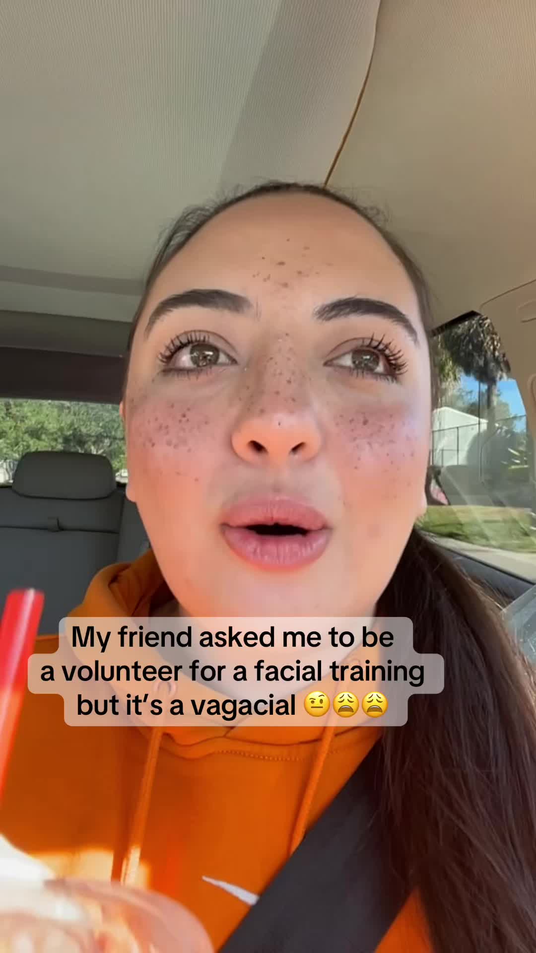 @mia.banales