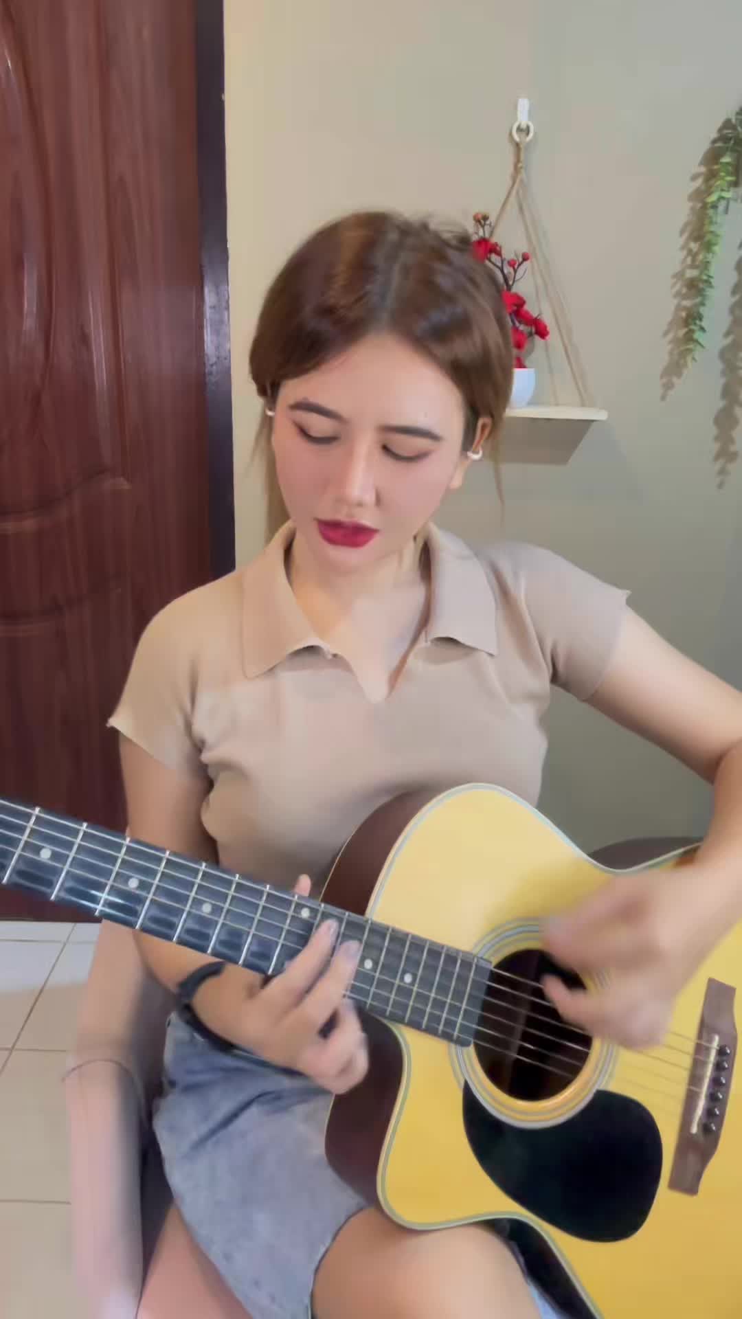 @แพชชี่ โซโล่ทิพย์ (Pattie SB)