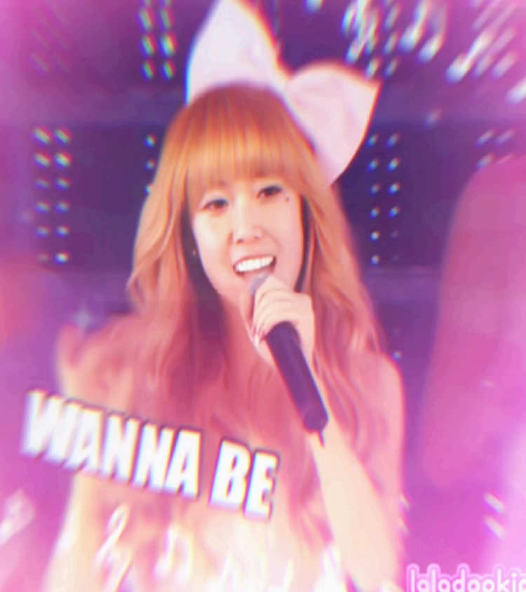 @Σ(°ロ°) .ᐟ ⋆˚