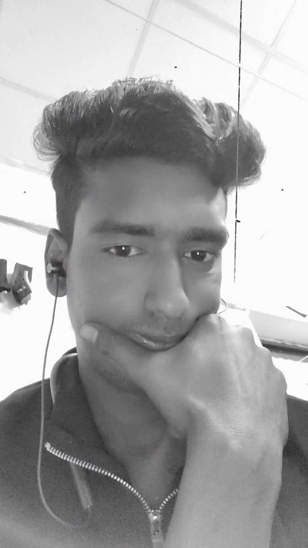 @MD🤔 Emon 🇸🇦❤️