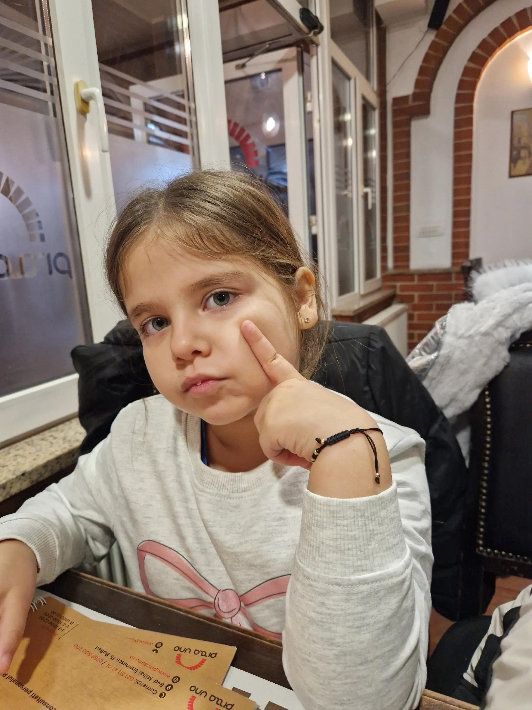 @👑👑ESTERA👑👑