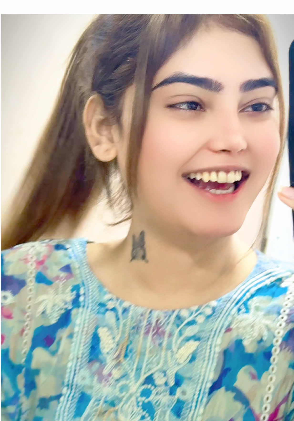@Ujala🙃🥀
