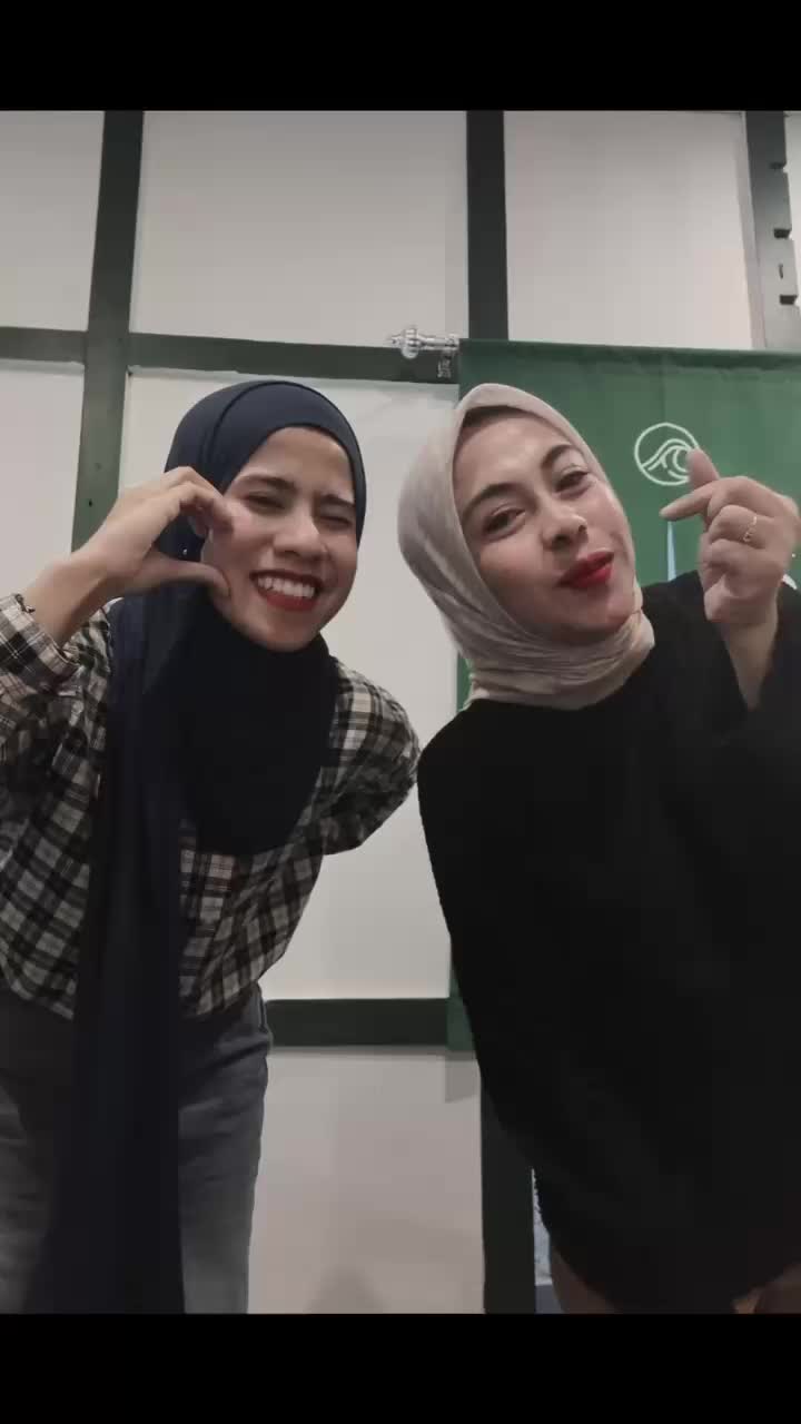 @Nazlatan Ukhra Kasuba