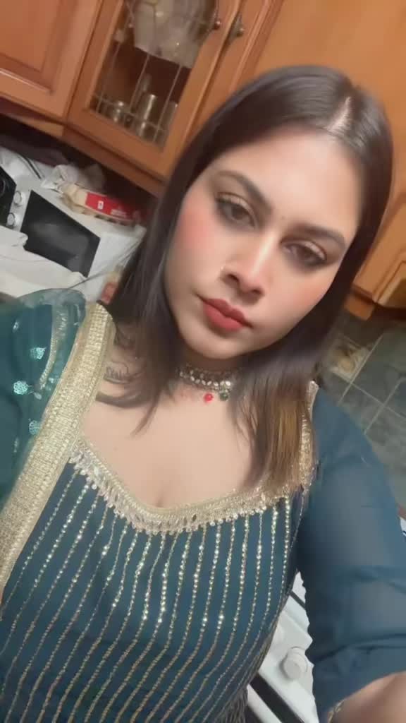 @simmi_9781