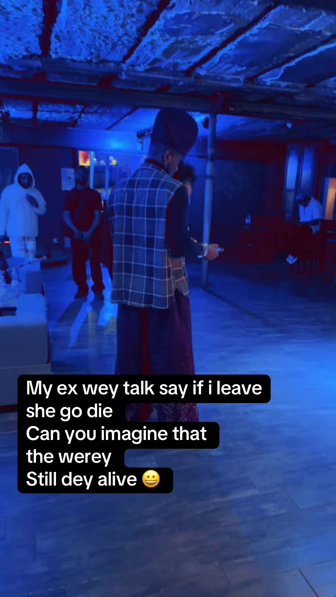 @T Y O