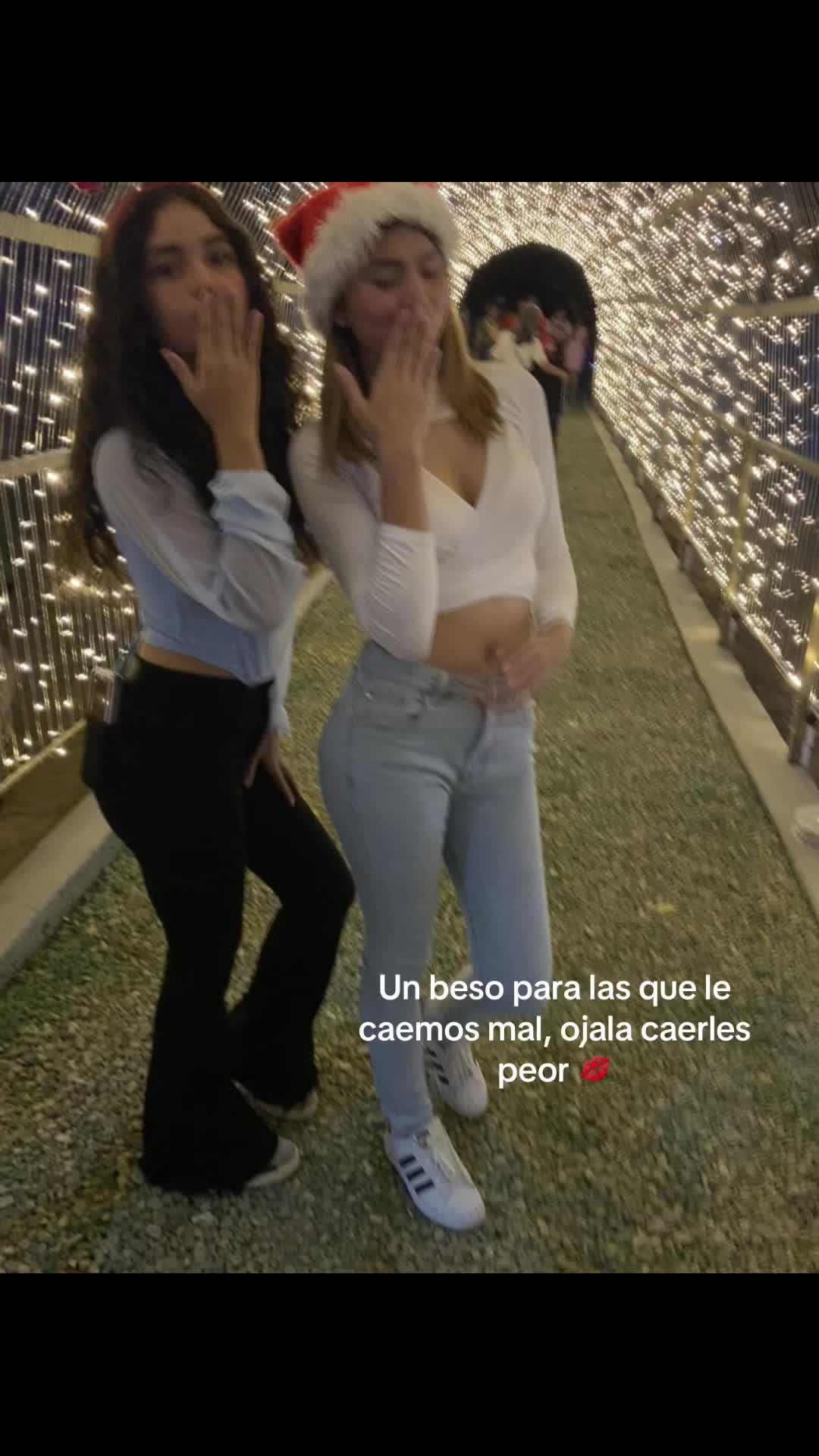 @Nicolle