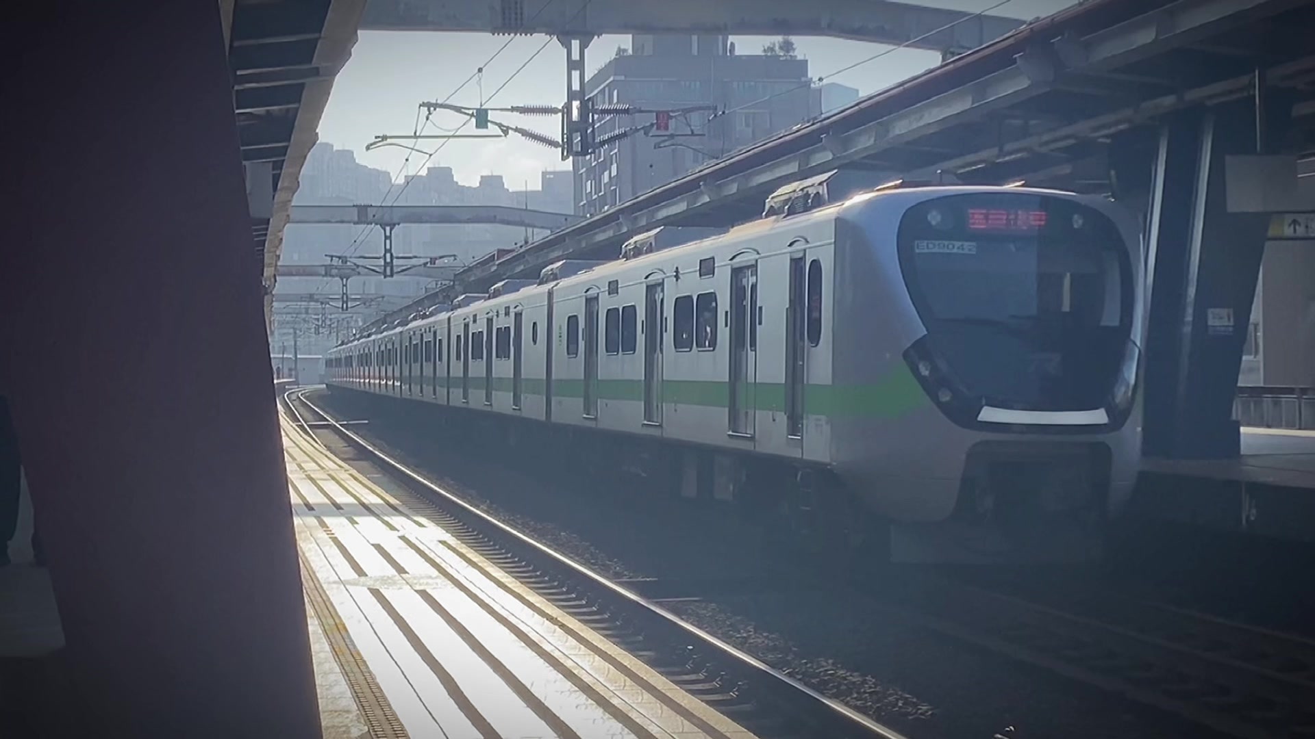 @𝒫𝓊𝓎𝓊𝓂𝒶 ℰ𝓍𝓅𝓇𝑒𝓈𝓈 🚂