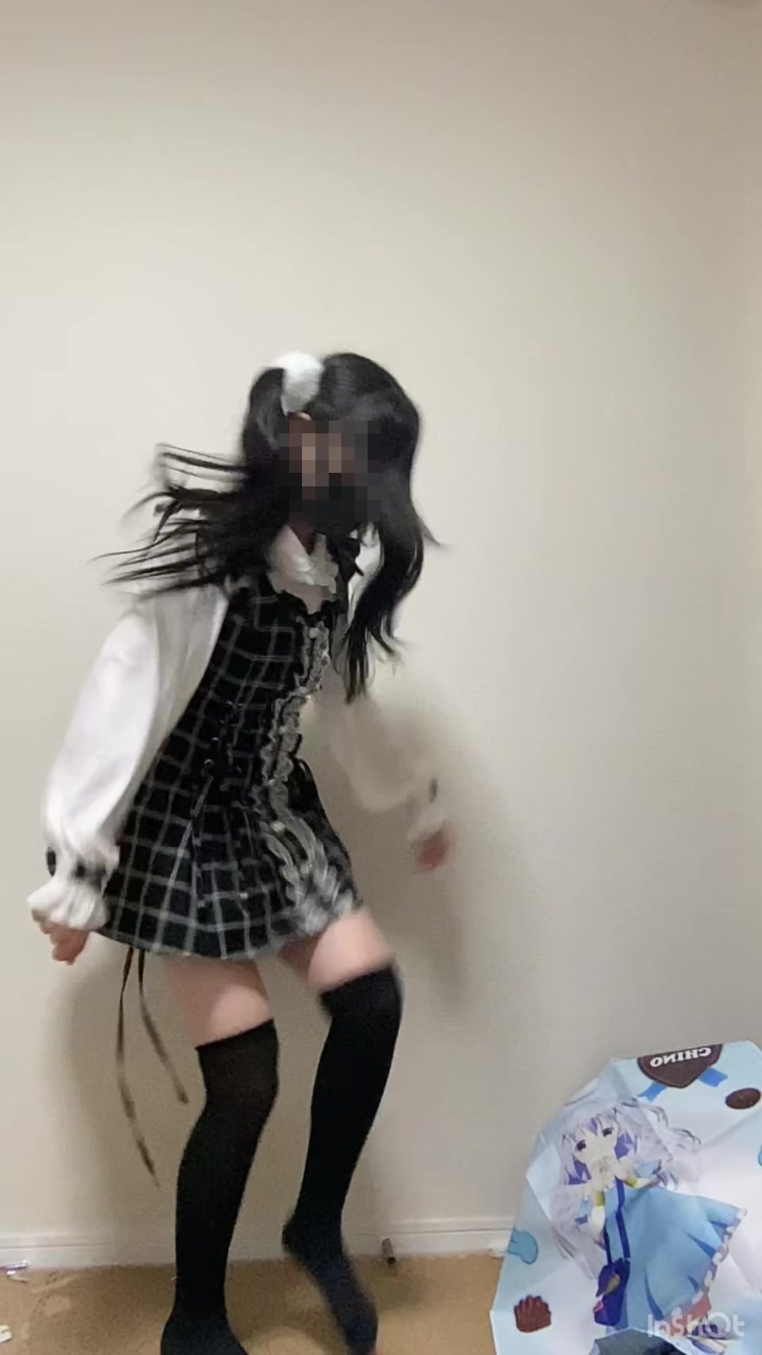 @ミライ