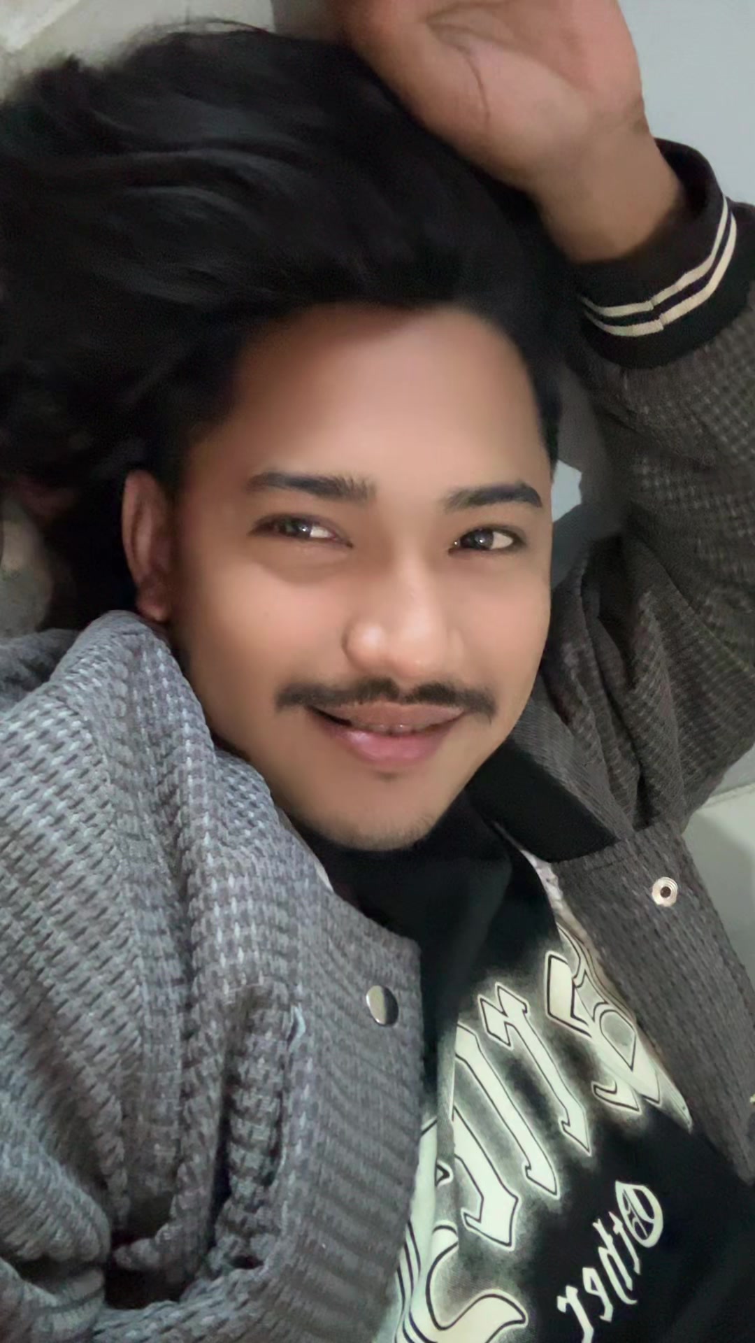 @Who_is_Aarush