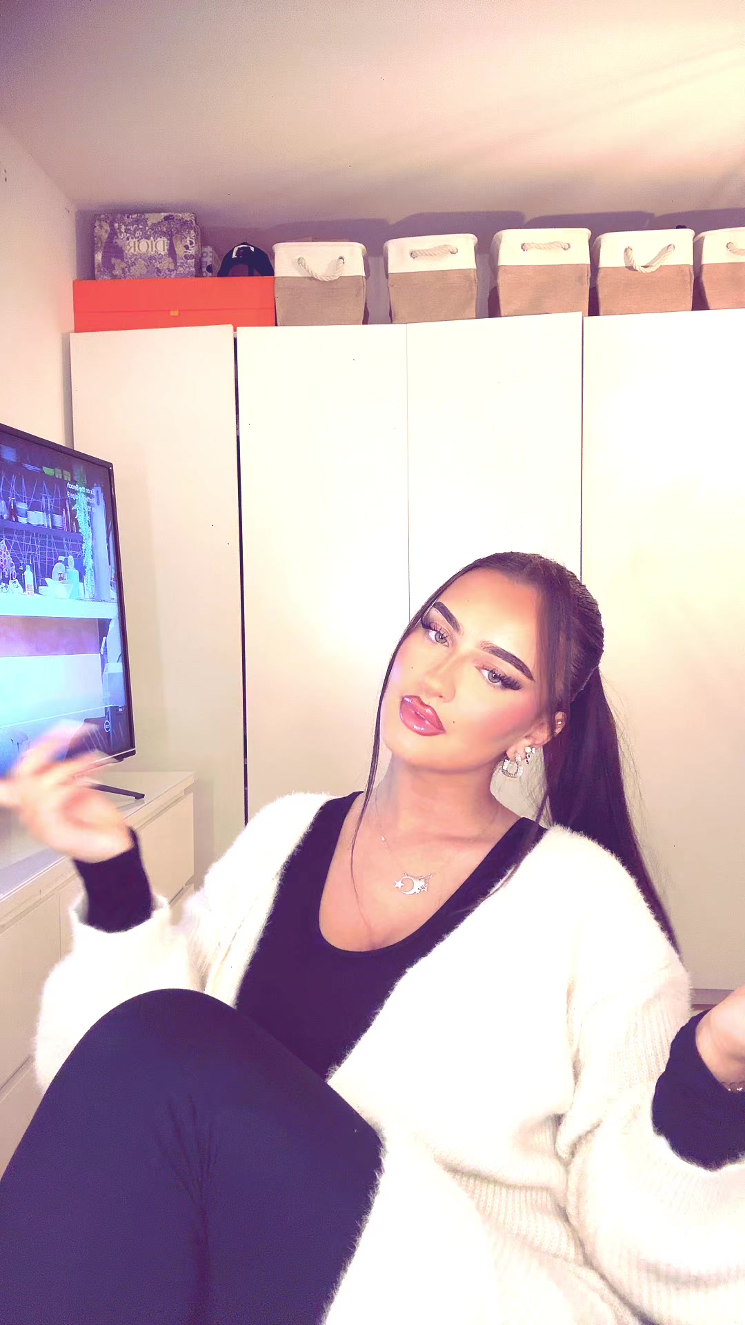@𝒮