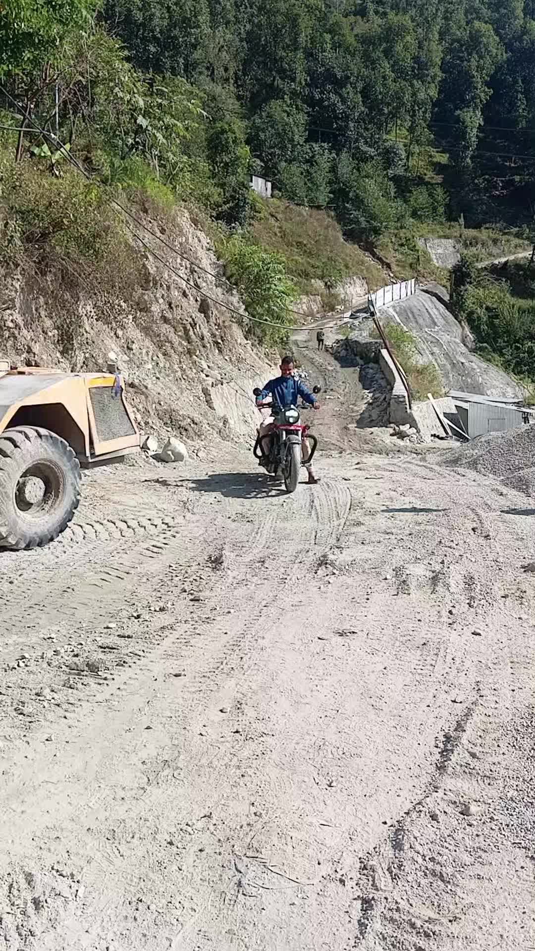 @@पैरेलि थापा।।।