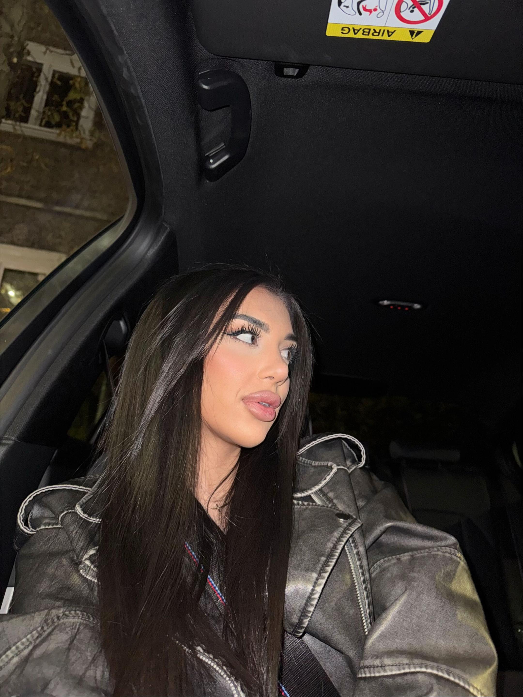 @𝑴 𝑨 𝑹 𝑰 𝑵 𝑨