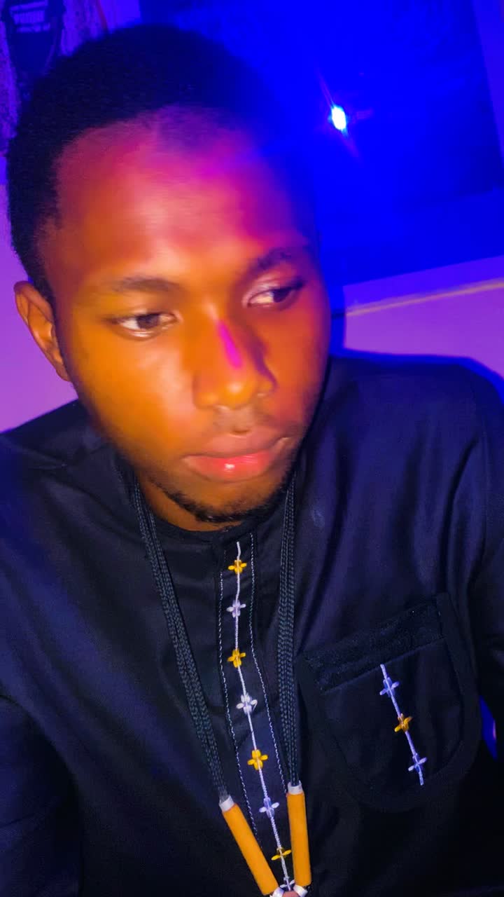 @Pjallow JpointCreation 🇬🇲