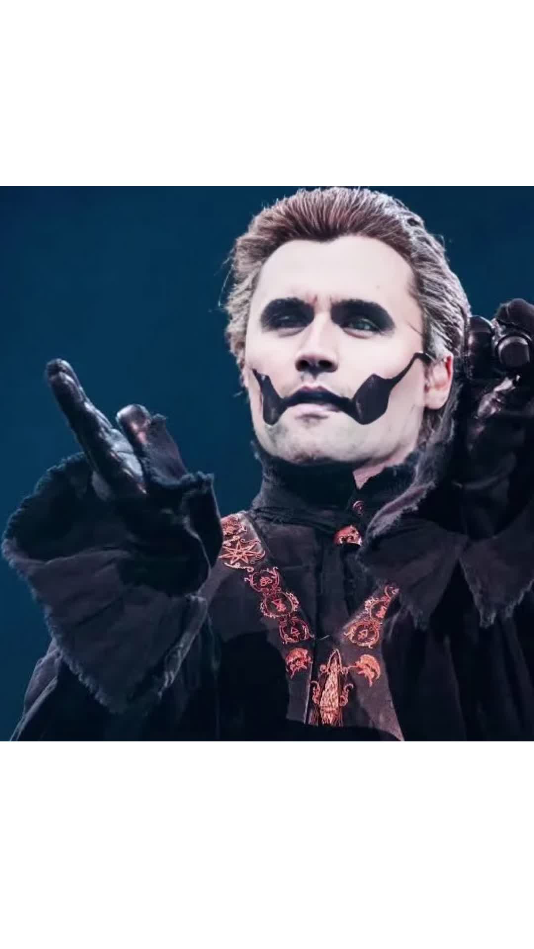 @♱𖤐🦇Char🦇𖤐♱