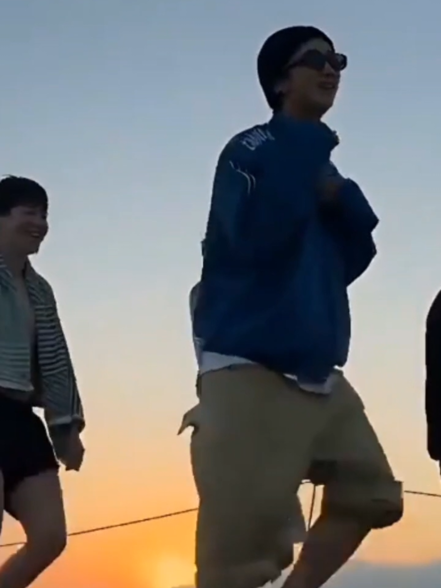 @abcdefgirlfriendtaehyung