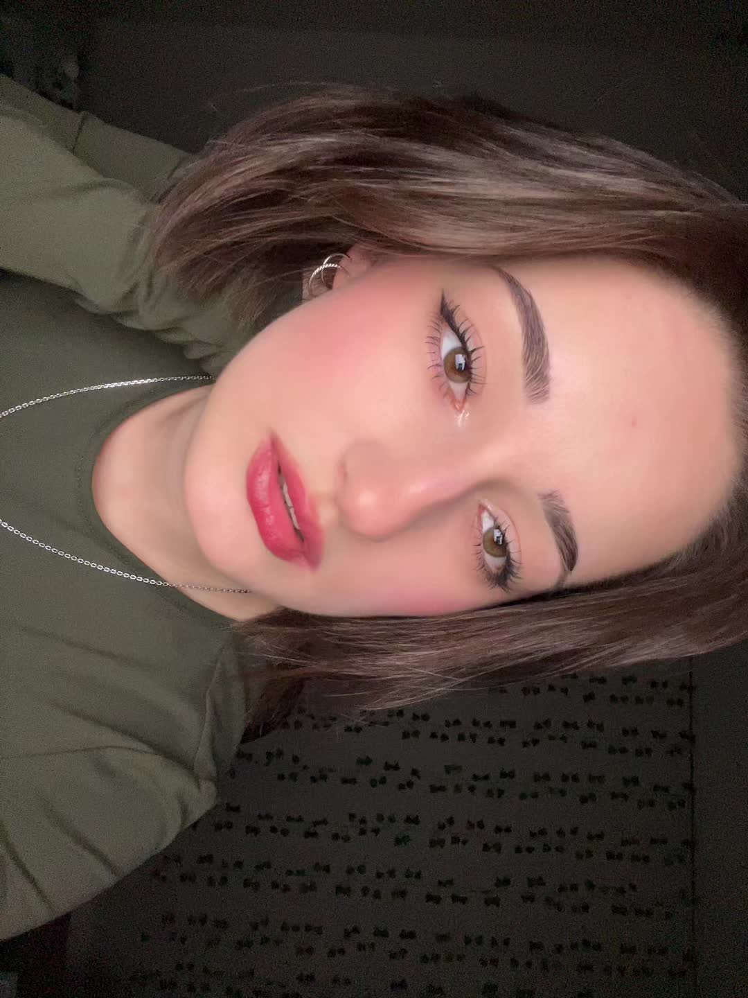 @vv