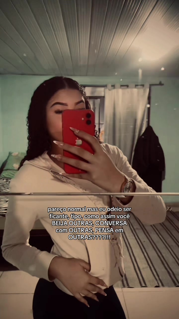 @𝙢𝙖𝙧𝙞𝙖𝙝 𝙙𝙚𝙨𝙨𝙖. 🎀