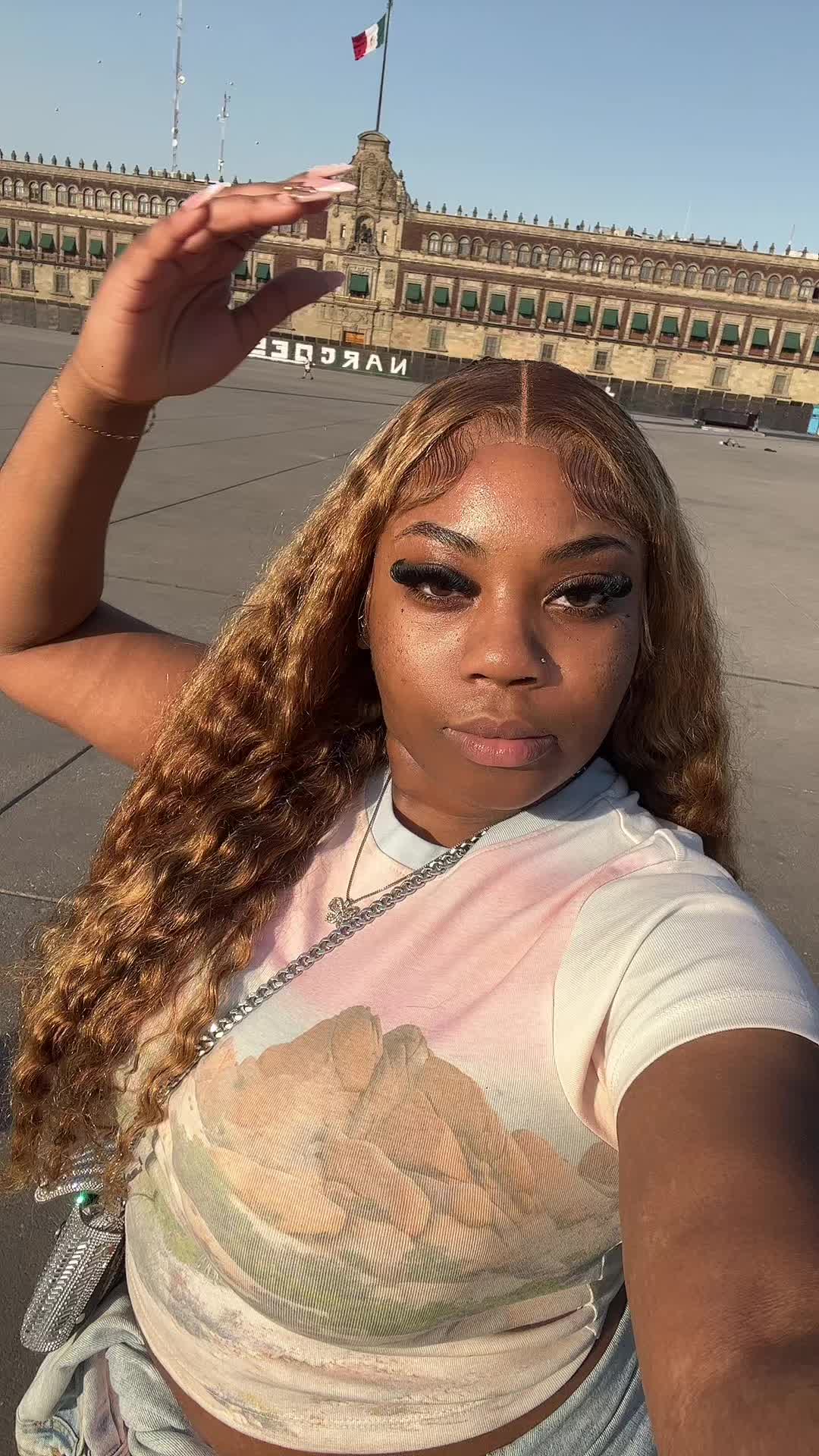 @chellajay👑