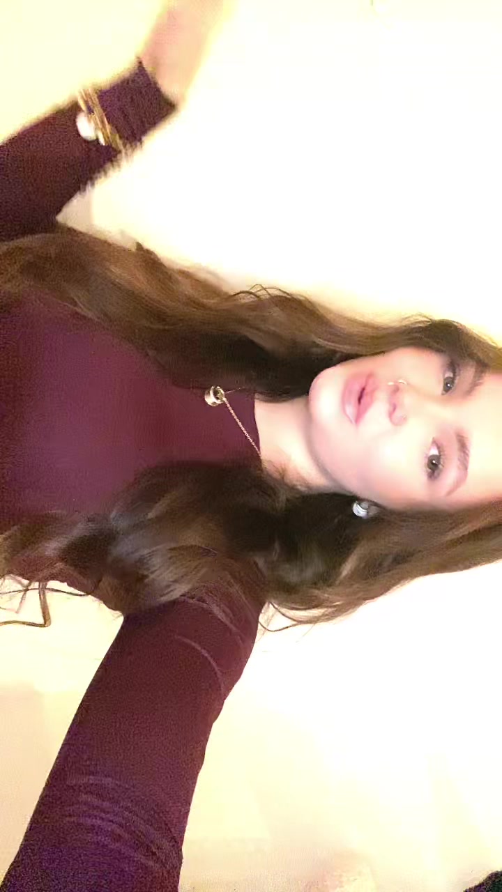 @𝑻𝒄𝒉𝒊𝒌𝒊𝒕𝒂 🎀