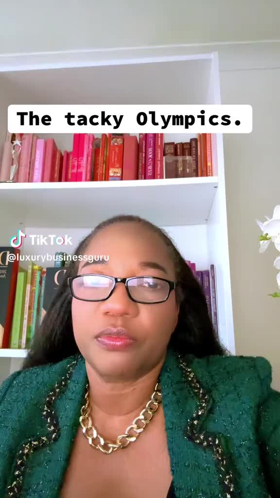 @Love_Wins_💞
