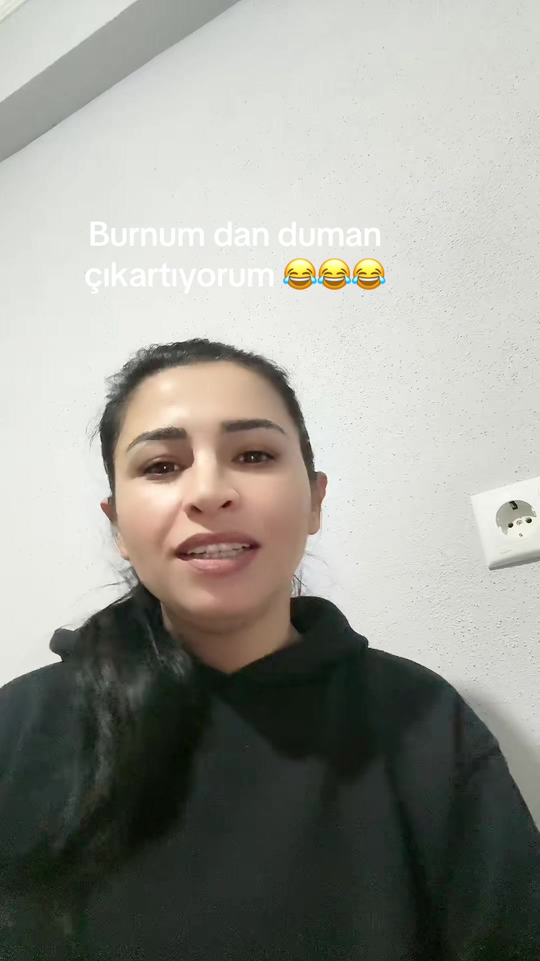@H&uuml;lya