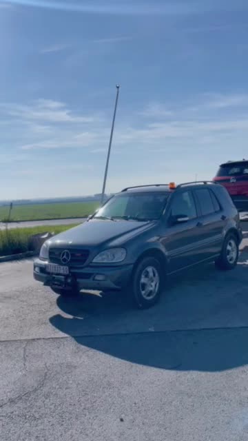 @&Scaron;lep Služba-NikolaCor